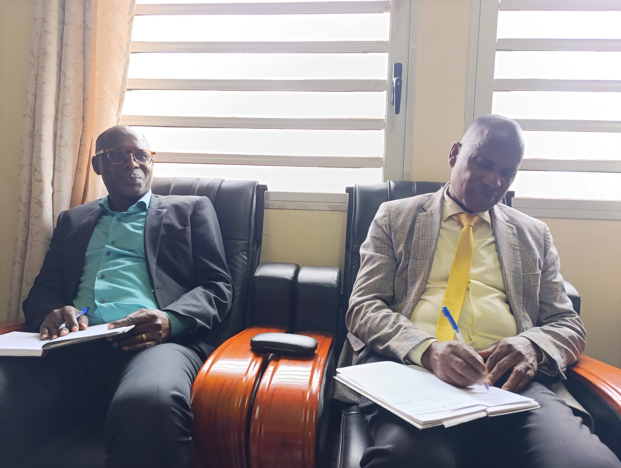 REUNION HEBDOMADAIRE DE LA GOUVERNANCE